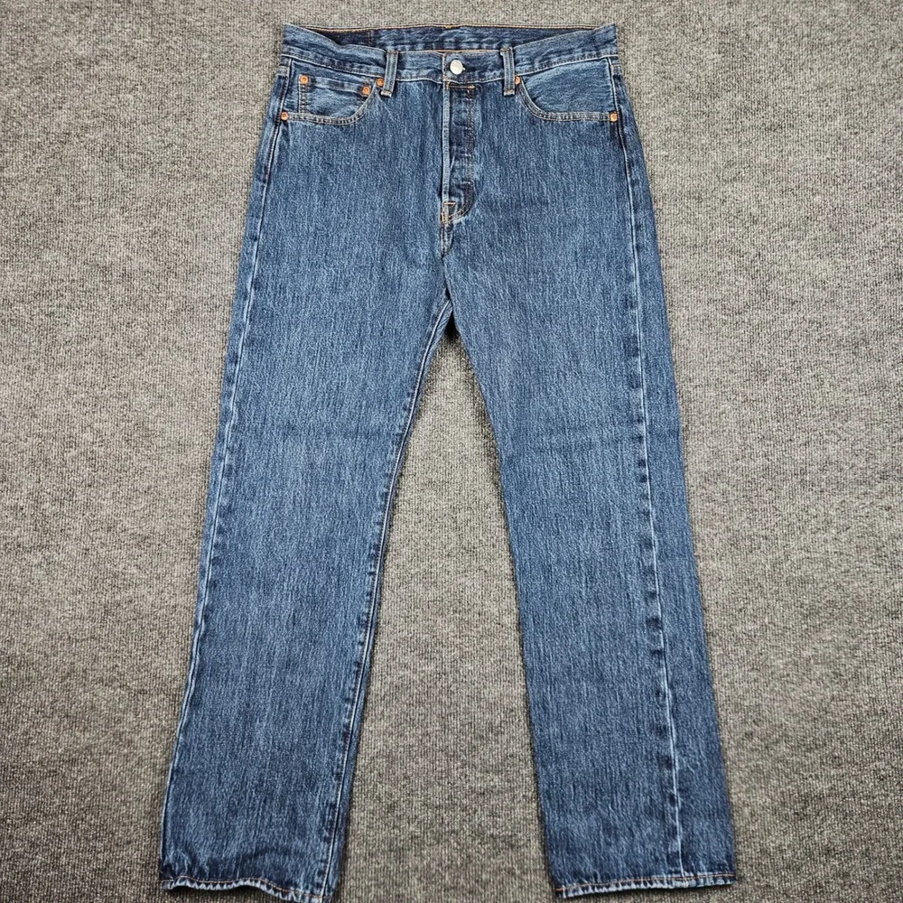 Levis 501 Original Fit Jeans Men's 33x32 Straight Leg Button Fly Denim Dark Wash